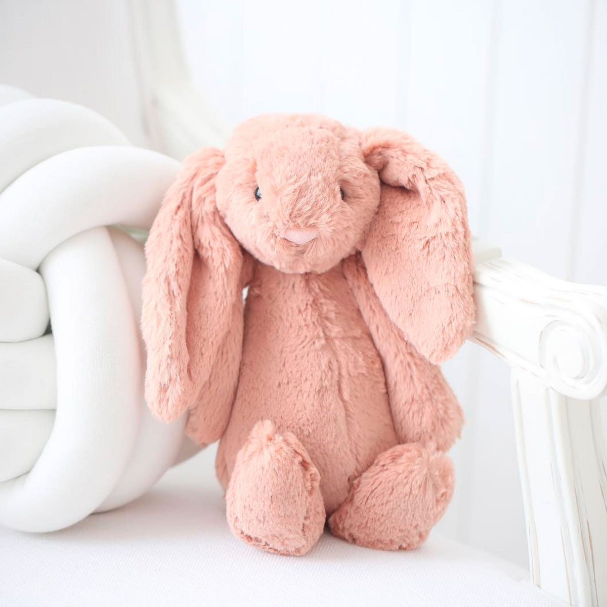 Peluche Conejo Blush Mediano